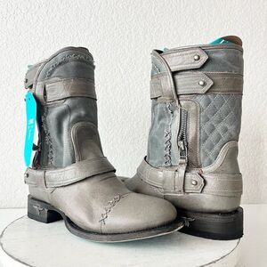 Lane Dustoff Women’s Western Boots Gray Moto Harness Zip Ankle Size 7.5